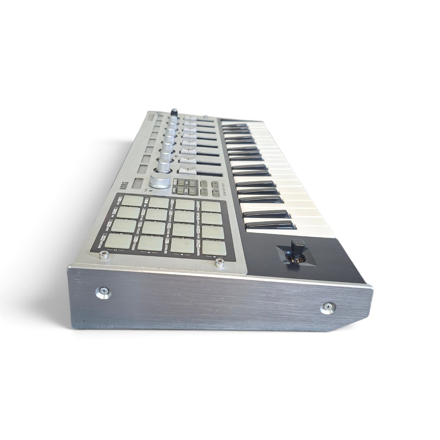 Korg MicroKontrol Midi Controller - Image 4